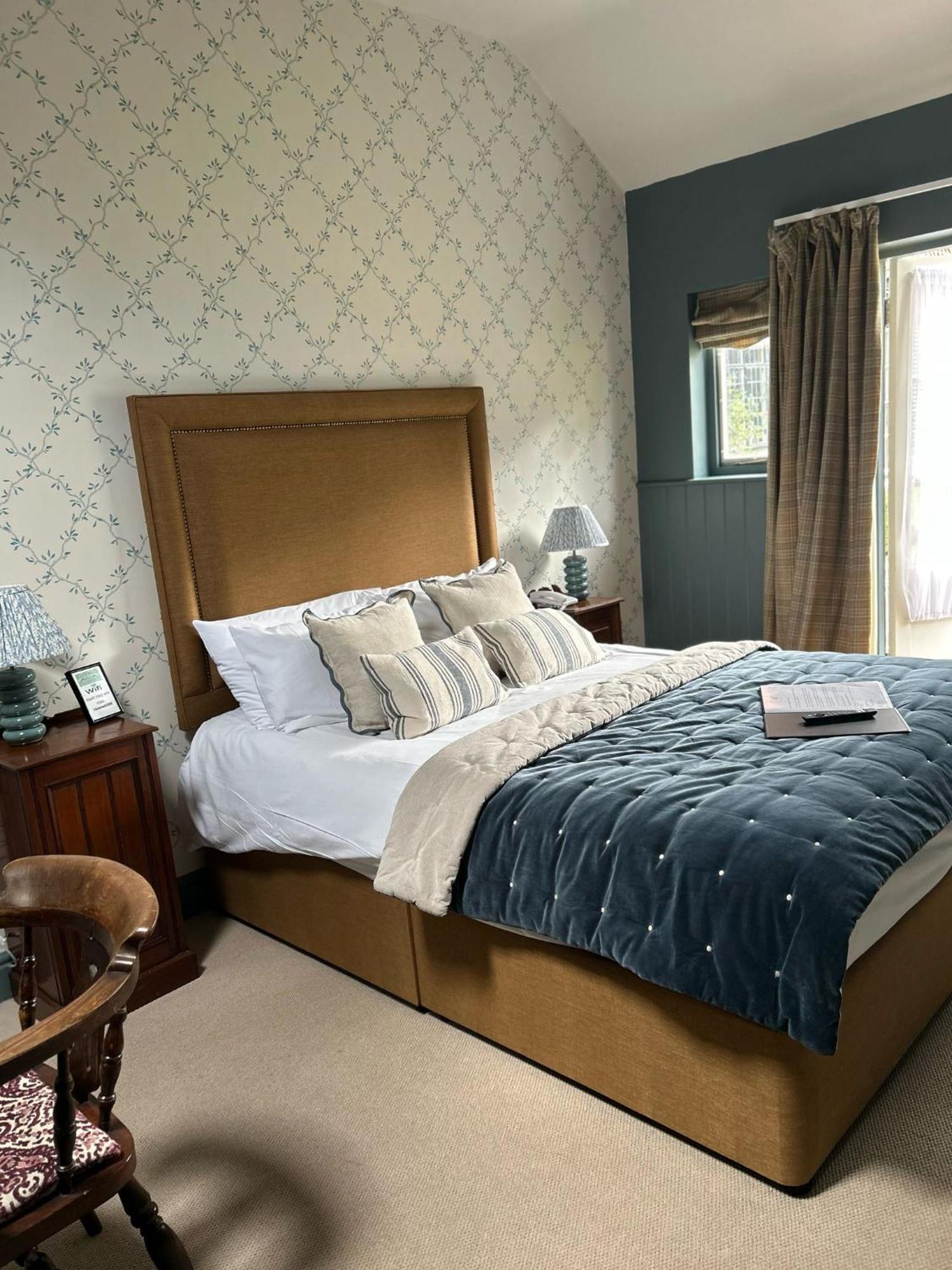 Ravenwood Hall Hotel Bury St. Edmunds Dış mekan fotoğraf