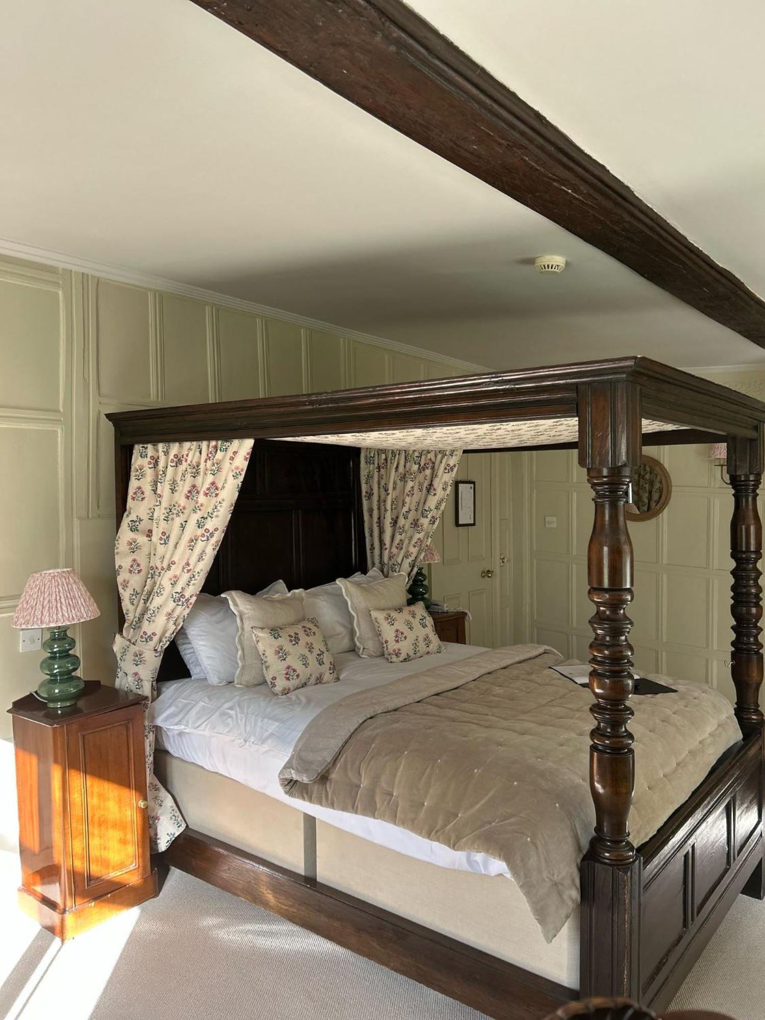 Ravenwood Hall Hotel Bury St. Edmunds Dış mekan fotoğraf