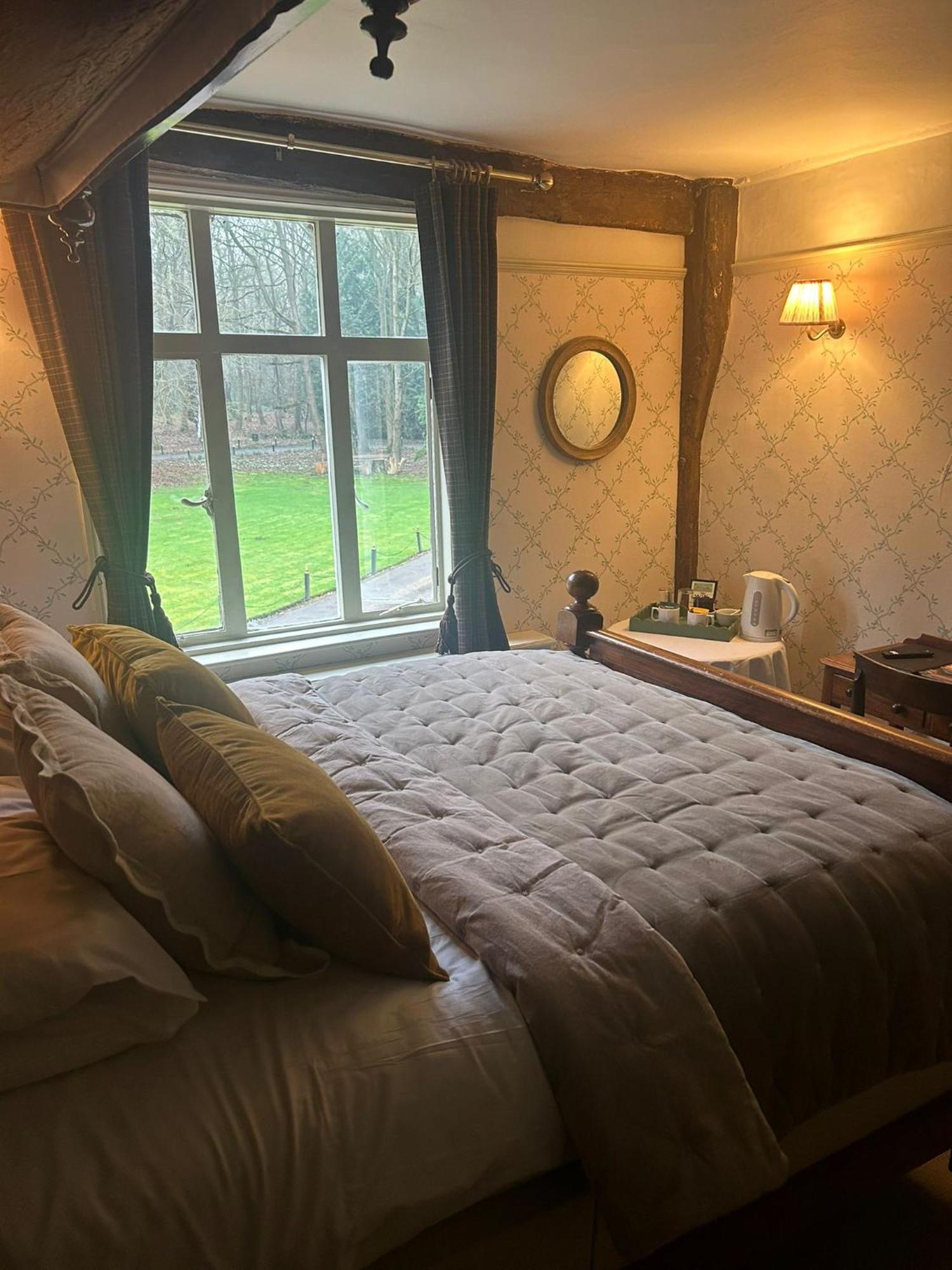 Ravenwood Hall Hotel Bury St. Edmunds Dış mekan fotoğraf